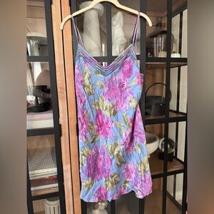 Vintage 2001 Victoria’s Secret nightgown slip dress mini lace floral silk vneck